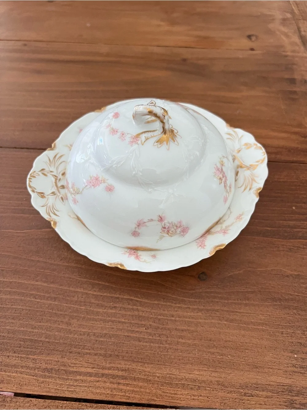 Haviland Limoges Porcelain Schleiger ?525 Pink Gold Floral Covered Butter Dish